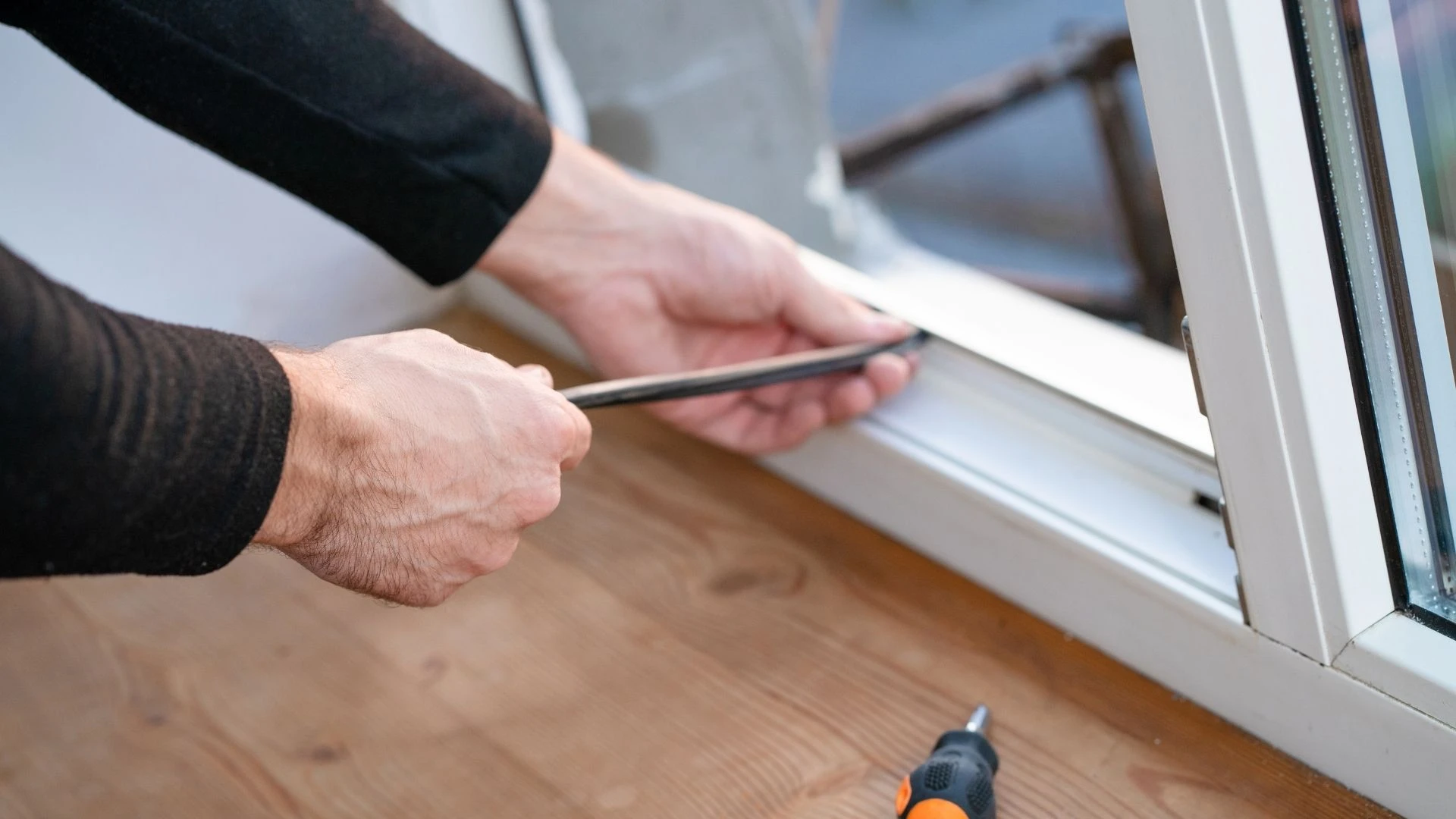 PVC Pencere Kanat Ayarı Nasıl Yapılır: Detaylı Rehber | Bauplast