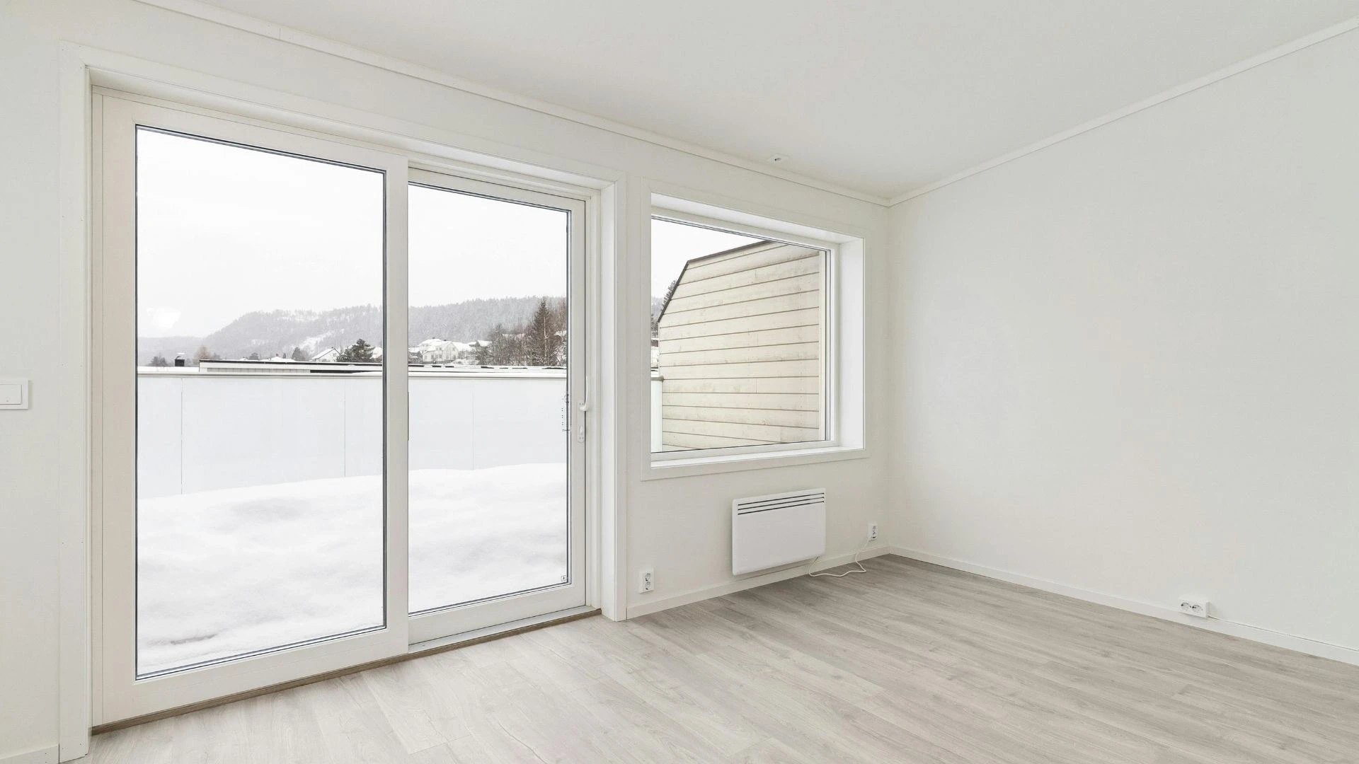 Sürgülü PVC Kapı Modelleri ile Konforlu Geçiş Alanları