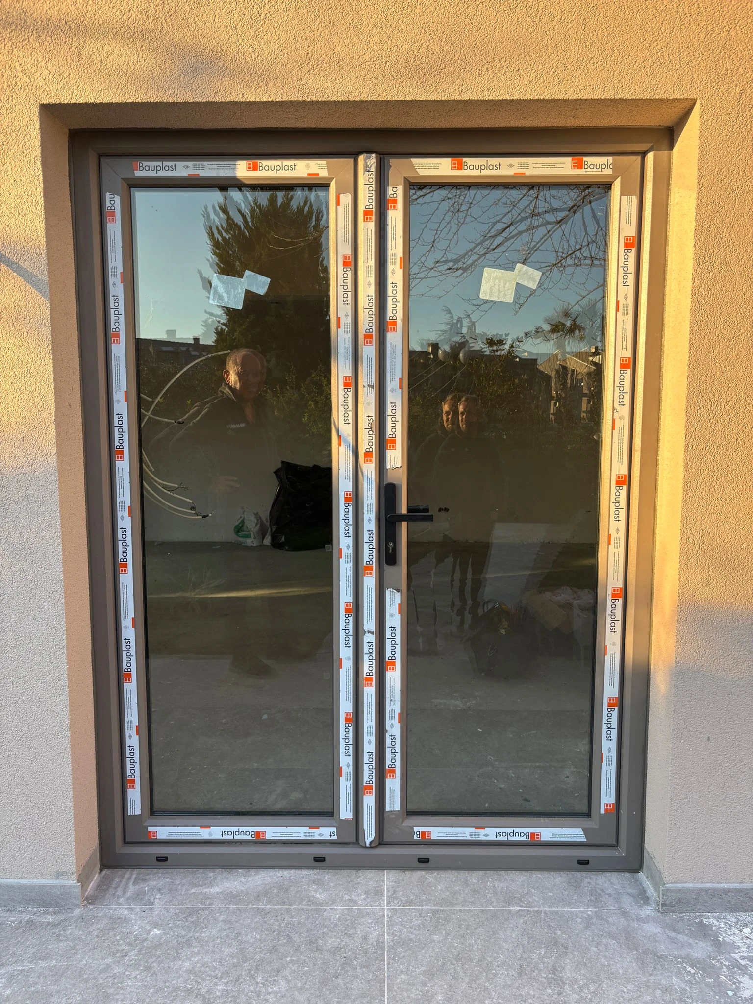 Çift Açılır Kanatlı Kapı Modelleri (Hareketli Orta Kayıtlı)